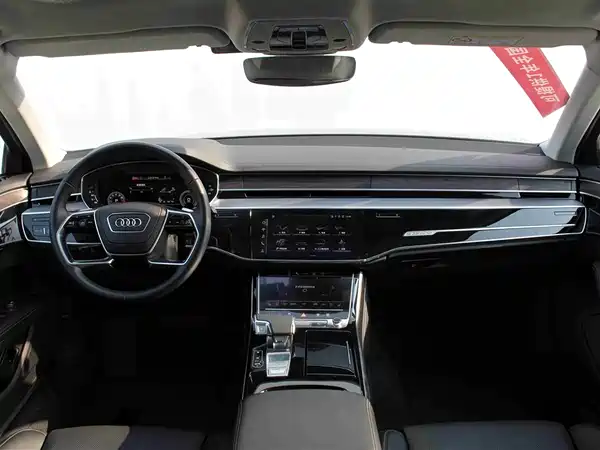 Audi A8 2023, фото 7