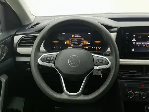 Volkswagen Tharu 2025, фото 11