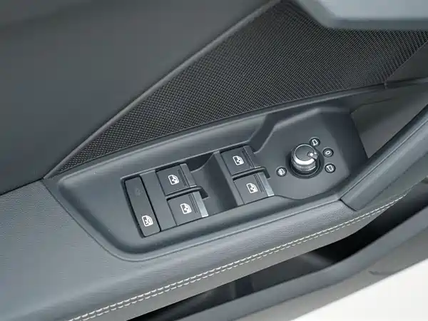 Audi A3 2023, фото 9