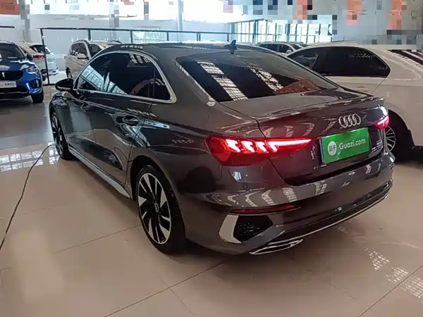 Audi A3 2024, фото 4