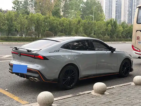 Changan UNI-V 2023, фото 3