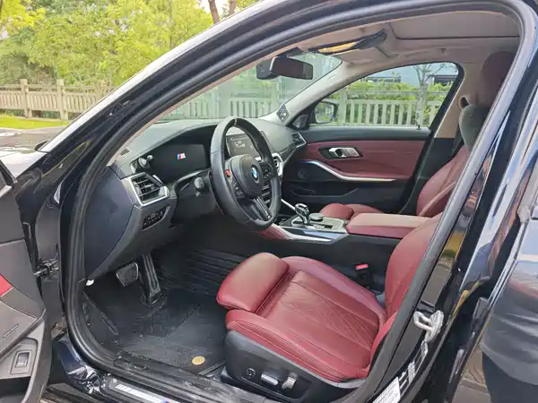 BMW 3 Series 2022, фото 4