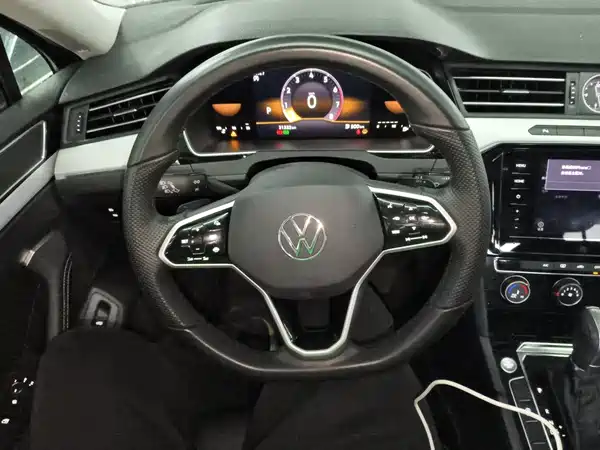 Volkswagen Magotan 2025, фото 6