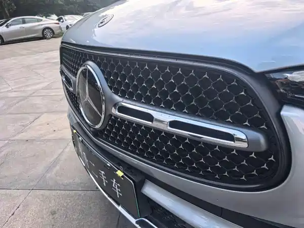 Mercedes-Benz GLC PHEV 2025, фото 6