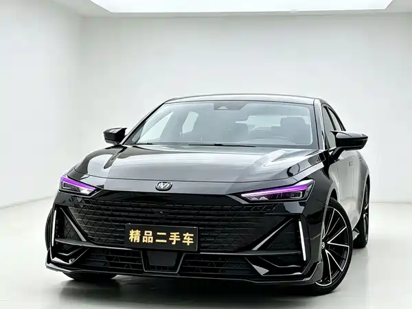 Changan UNI-V 2022, фото 2