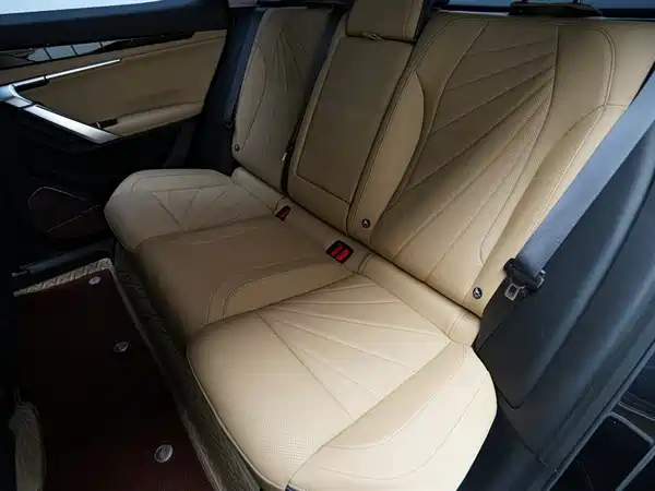 Geely Boyue L 2024, фото 12