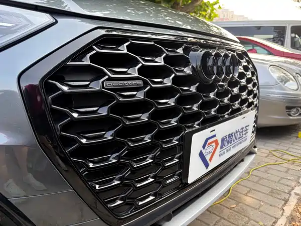 Audi Q5L Sportback 2022, фото 7