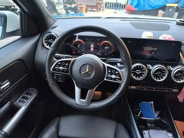 Mercedes-Benz GLA 2022, фото 10