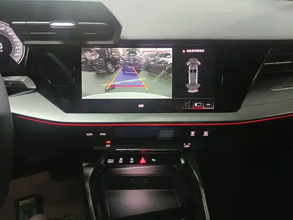 Audi A3 2024, фото 12