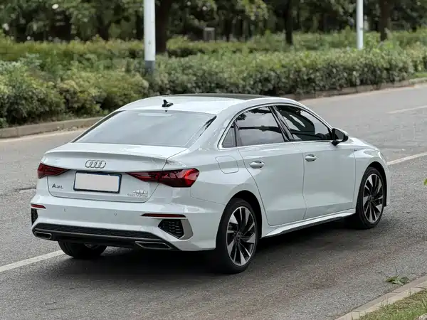 Audi A3 2022, фото 5