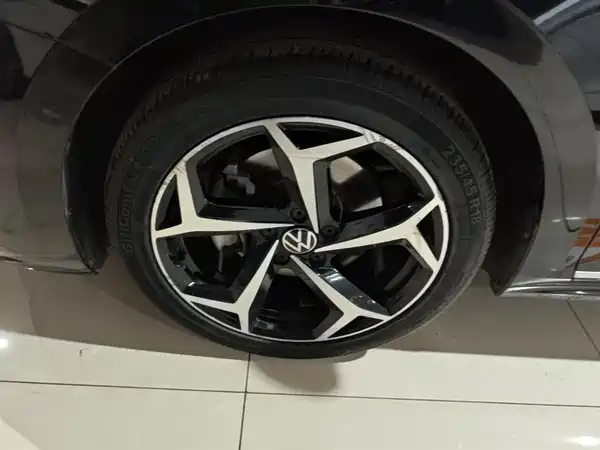 Volkswagen Passat 2024, фото 22