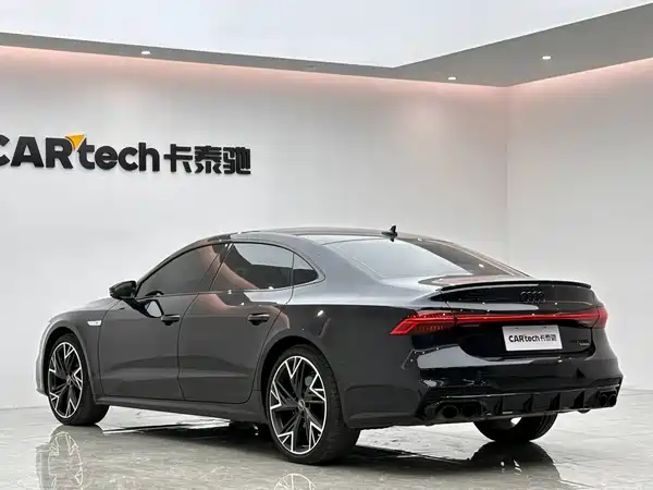 Audi A7L 2024, фото 3