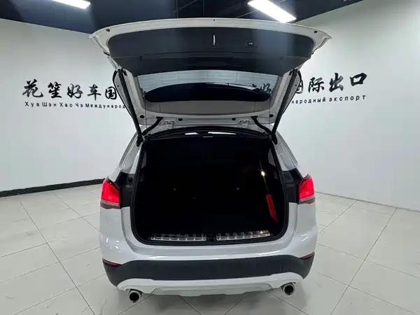 BMW X1 2022, фото 10