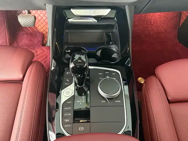 BMW X3 2022, фото 21