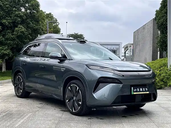 BYD Tang L 2025, фото 3