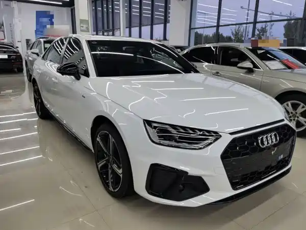 Audi A4L 2025, фото 3