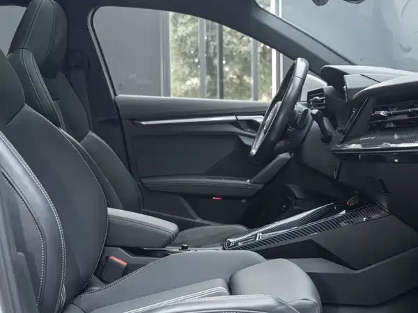 Audi A3 2022, фото 15