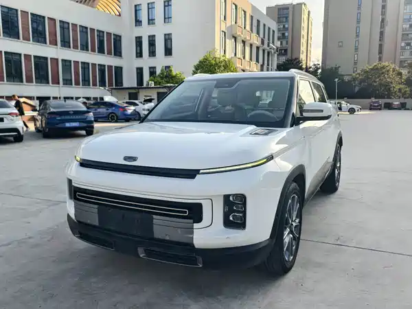 Geely ICON 2020