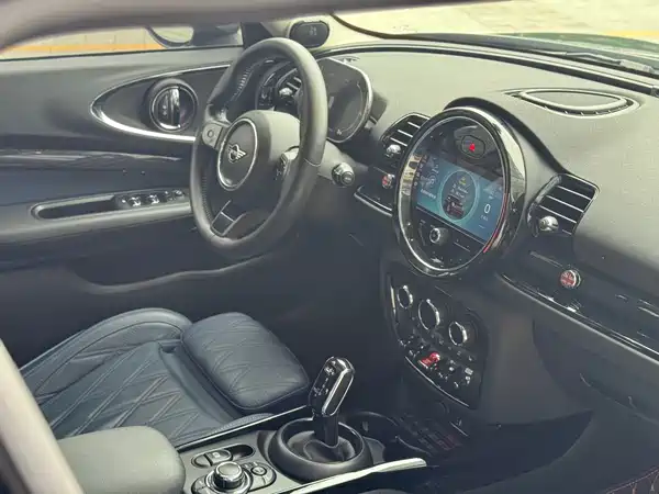 MINI CLUBMAN 2022, фото 18