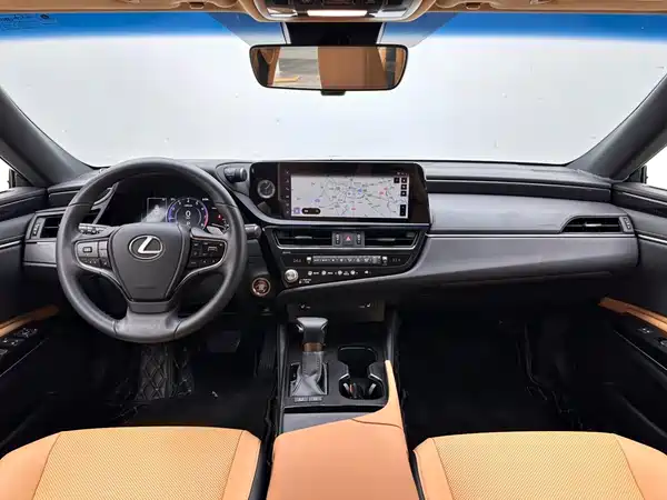 Lexus ES 2022, фото 10