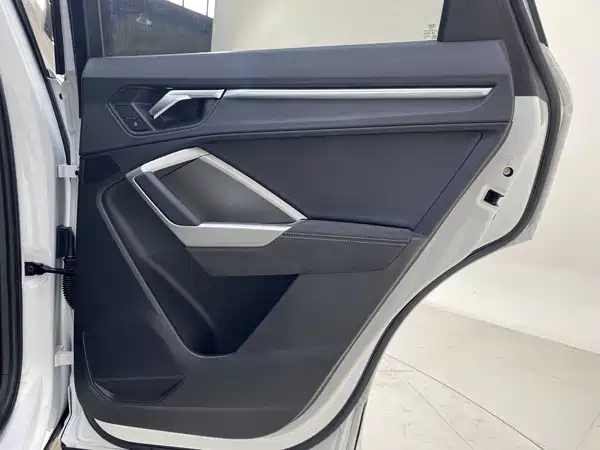 Audi Q3 2022, фото 15