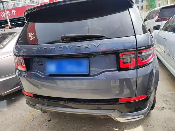 Land Rover Discovery Sport 2022, фото 3