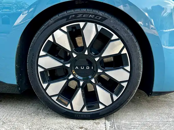 Audi E5 Sportback 2025, фото 12