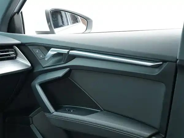 Audi A3 2022, фото 19