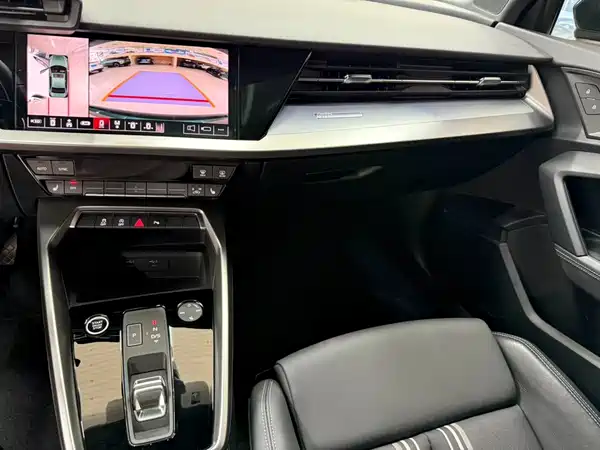Audi A3 2023, фото 12