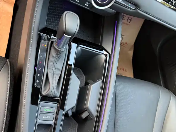 Honda Accord 2023, фото 12