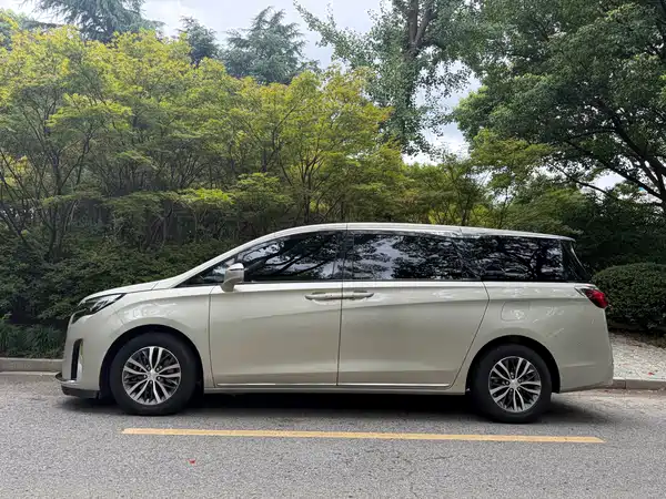 Buick GL8 2023, фото 14