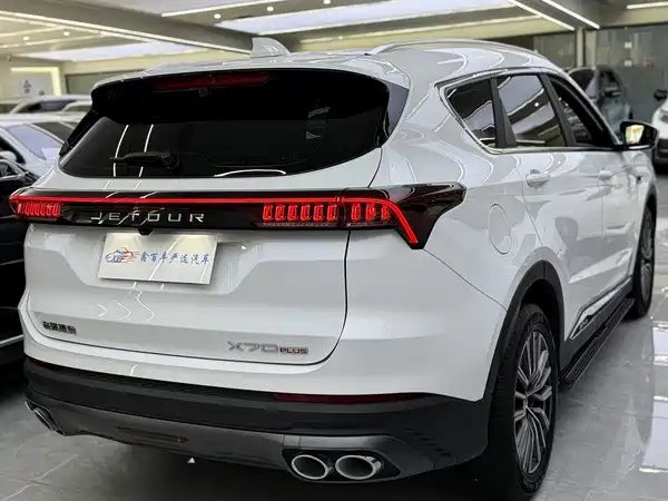 Jetour X70 PLUS 2025, фото 8