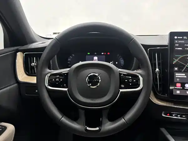 Volvo XC60 2026, фото 14