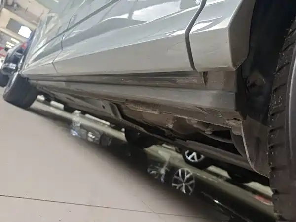Audi Q2L 2022, фото 21