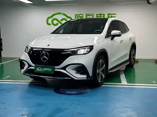 Mercedes-Benz EQE SUV 2023