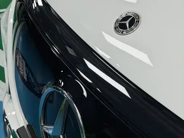 Mercedes-Benz EQE SUV 2023, фото 5