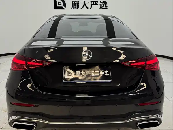 Mercedes-Benz C-Class 2024, фото 4