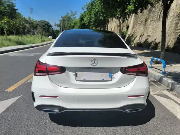 Mercedes-Benz A-Class 2022, фото 10