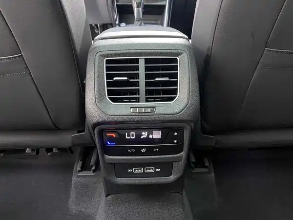 Volkswagen Tayron 2023, фото 17
