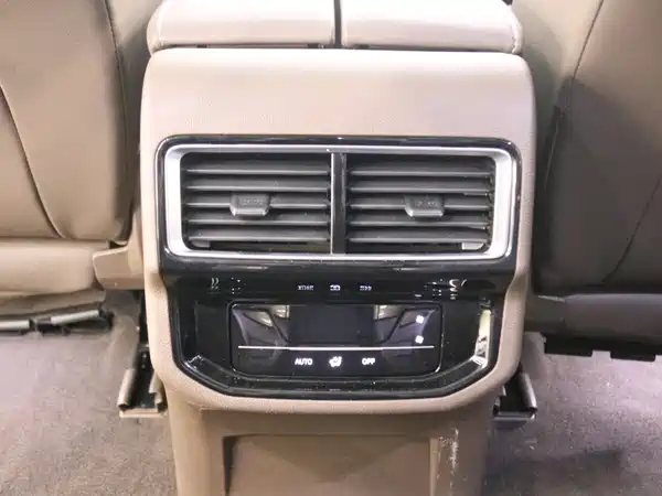 Volkswagen Viloran 2024, фото 15
