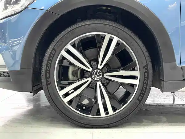 Volkswagen Touran 2022, фото 16
