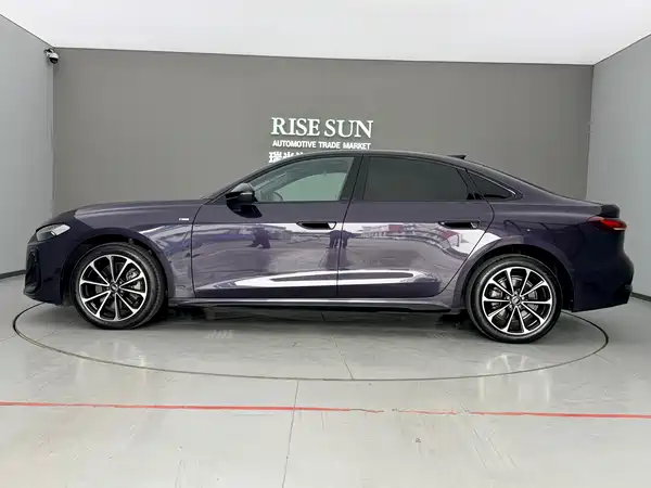 Audi A5L 2025, фото 20