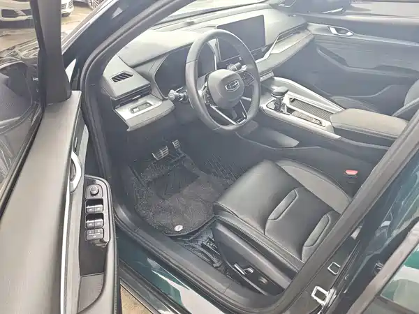 Geely Preface 2023, фото 4