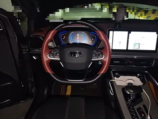 Geely Coolray 2021, фото 2