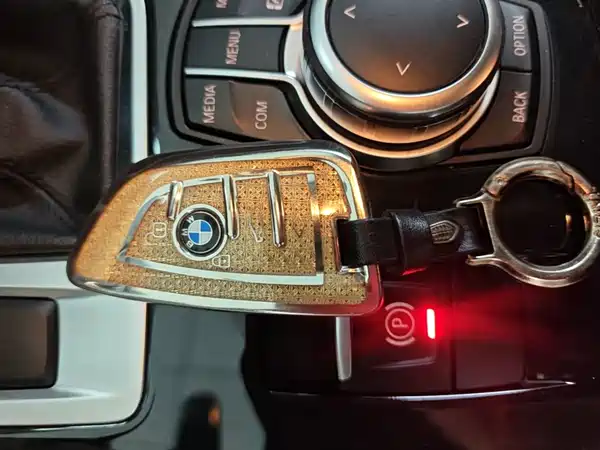 BMW 1 Series 2023, фото 8