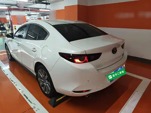 Mazda 3 2023, фото 4