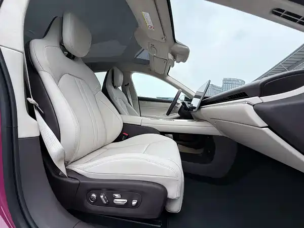 Xiaomi SU7 2026, фото 11