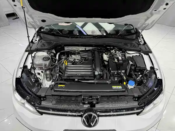 Volkswagen Golf 2023, фото 19