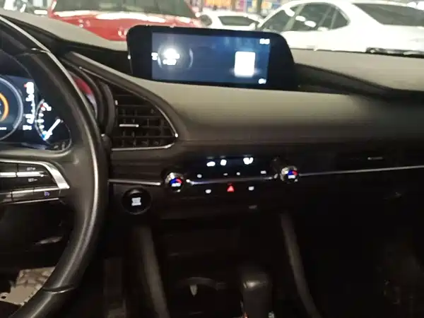 Mazda 3 2023, фото 9