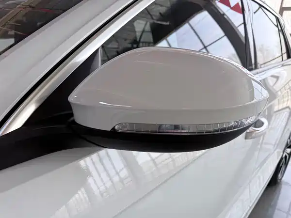 Volkswagen T-ROC 2023, фото 6